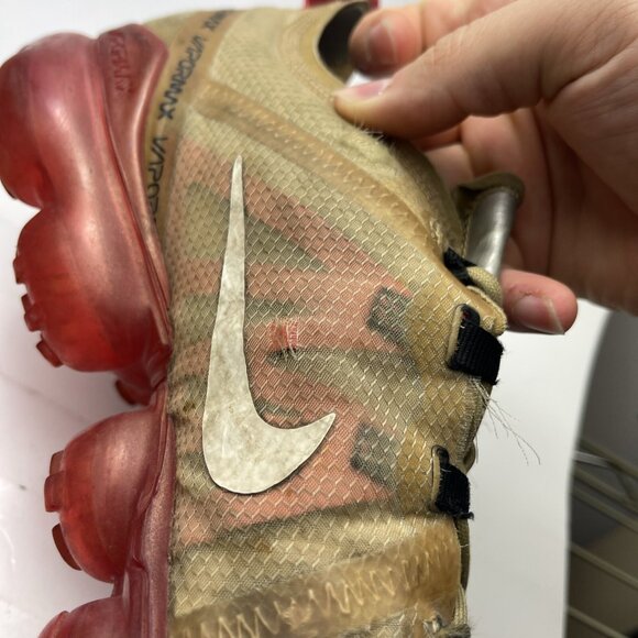 Nike Mens Air Vapormax 2019 AR6631-701 Gold Running Shoes Sneakers Size 9.5 - Picture 11 of 16